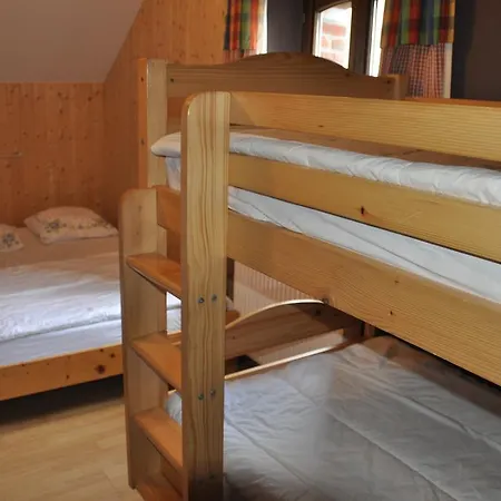 Ferme D'ortie 度假居 Sainte-Ode